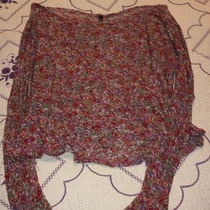 Floral long sleeve crop top